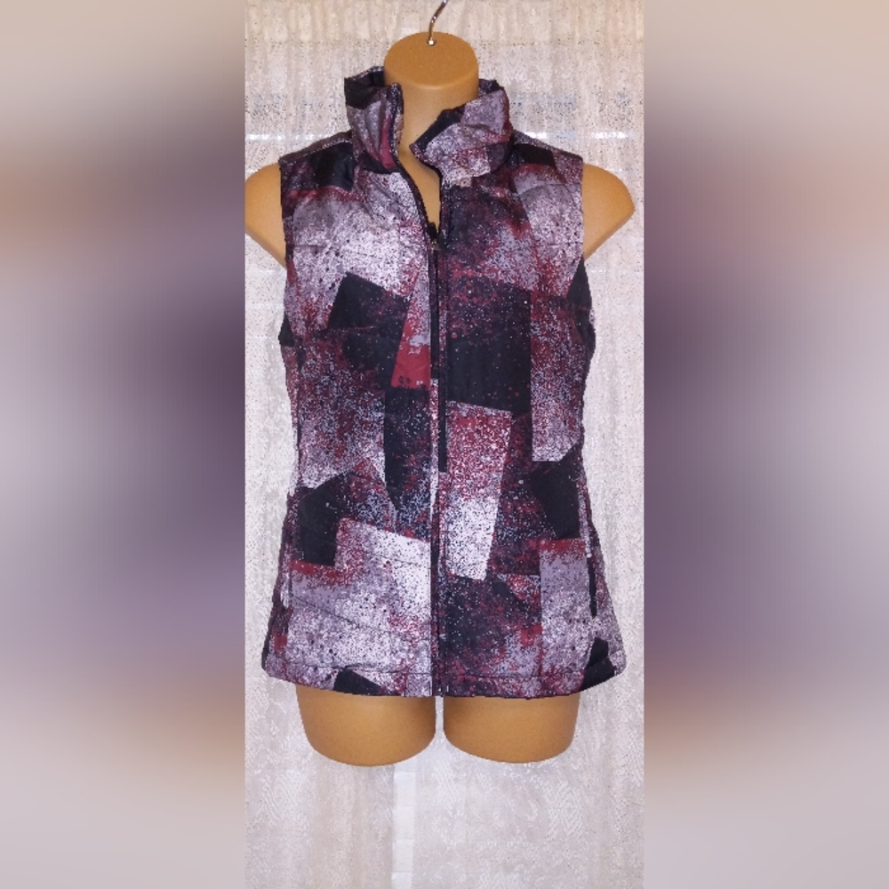 NWT Ascend printed Thermolite Vest Size XL